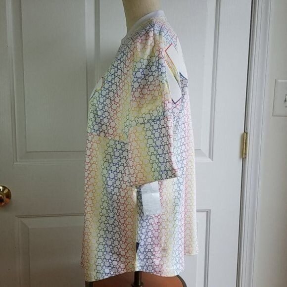 Disney Spirit Jersey Shirt Mickey Pride Rainbow WOMEN'S WOMAN'S Size Small - Picture 6 of 11